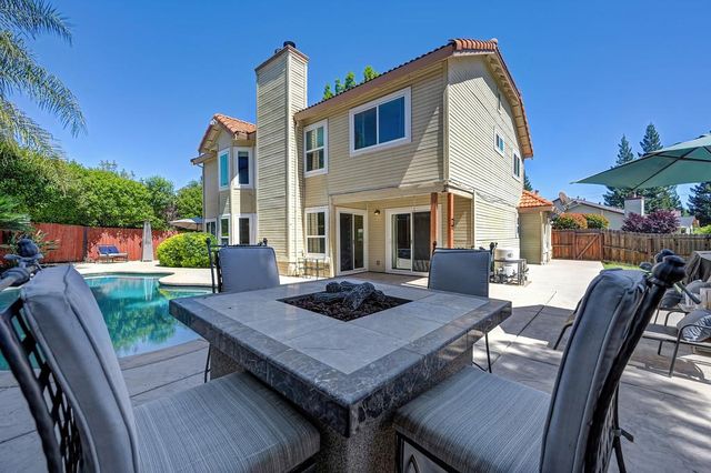 145 Timson Dr, Folsom, CA 95630