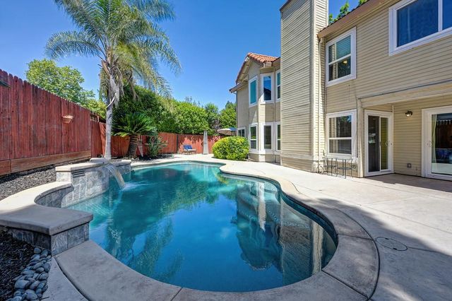 145 Timson Dr, Folsom, CA 95630