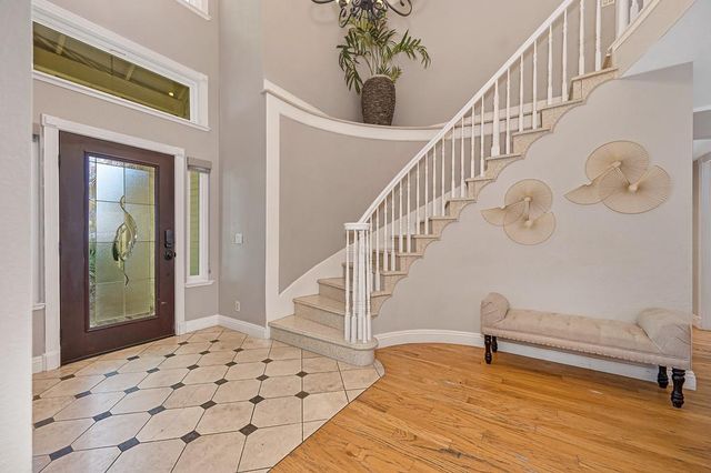 145 Timson Dr, Folsom, CA 95630