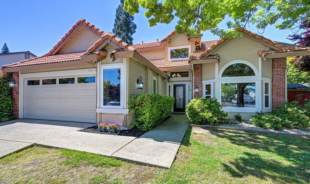 145 Timson Dr, Folsom, CA 95630