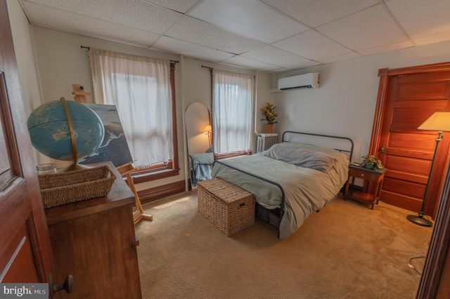 228 N 4TH ST, Emmaus, PA 18049