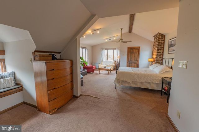 228 N 4TH ST, Emmaus, PA 18049