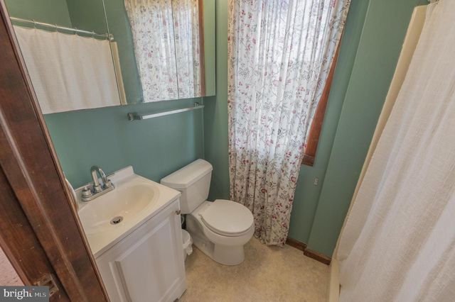 228 N 4TH ST, Emmaus, PA 18049