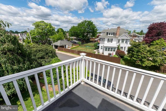 228 N 4TH ST, Emmaus, PA 18049