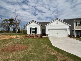 450 West Claywalk Road, Woodruff, SC 29388