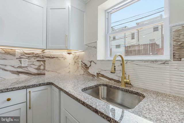 436 TIMBERLAKE RD, Upper Darby, PA 19082