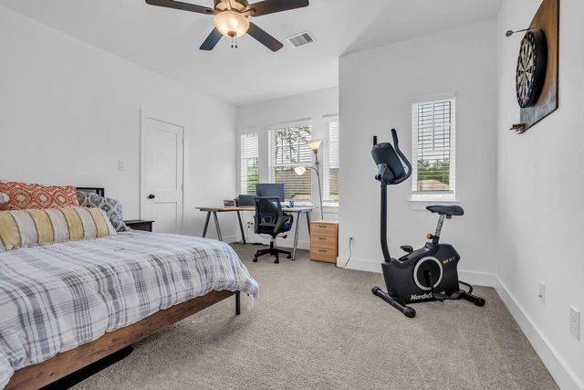 426 Glacier Pass, Montgomery, TX 77316