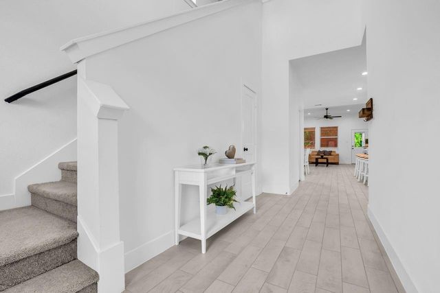 426 Glacier Pass, Montgomery, TX 77316