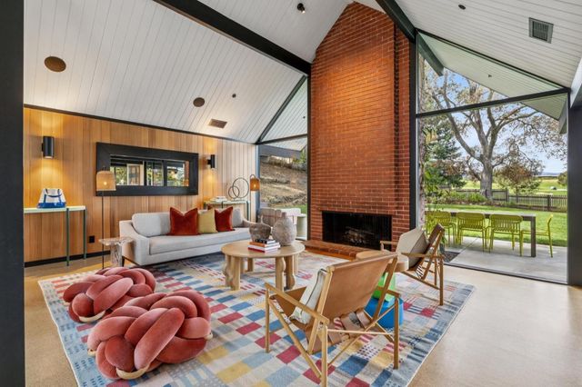 3136 Alexis Drive, Palo Alto, CA 94304