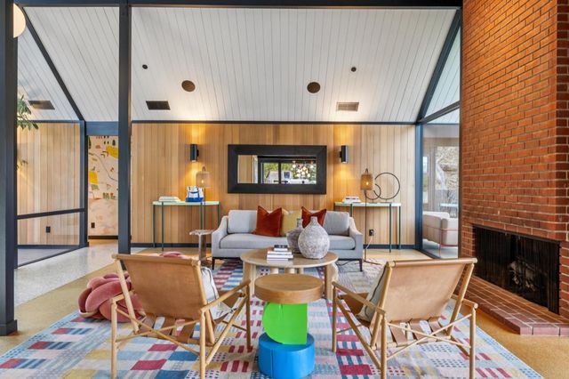 3136 Alexis Drive, Palo Alto, CA 94304