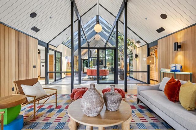 3136 Alexis Drive, Palo Alto, CA 94304