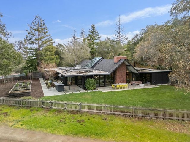3136 Alexis Drive, Palo Alto, CA 94304