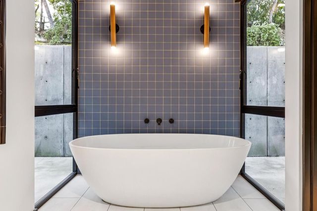 3136 Alexis Drive, Palo Alto, CA 94304