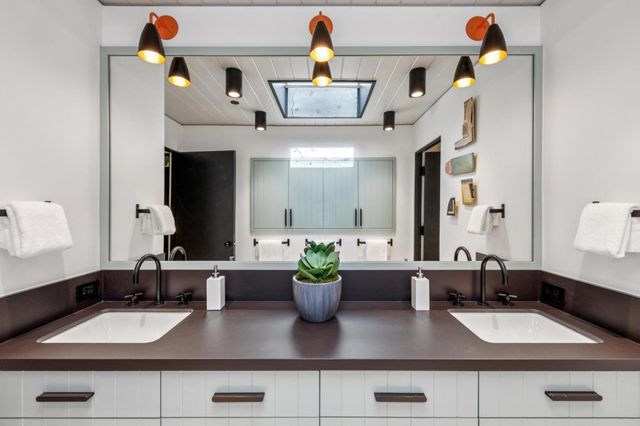 3136 Alexis Drive, Palo Alto, CA 94304