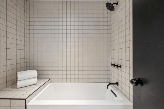 3136 Alexis Drive, Palo Alto, CA 94304