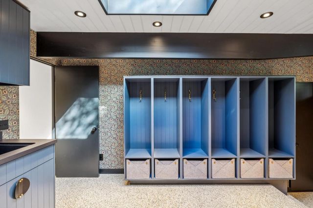 3136 Alexis Drive, Palo Alto, CA 94304