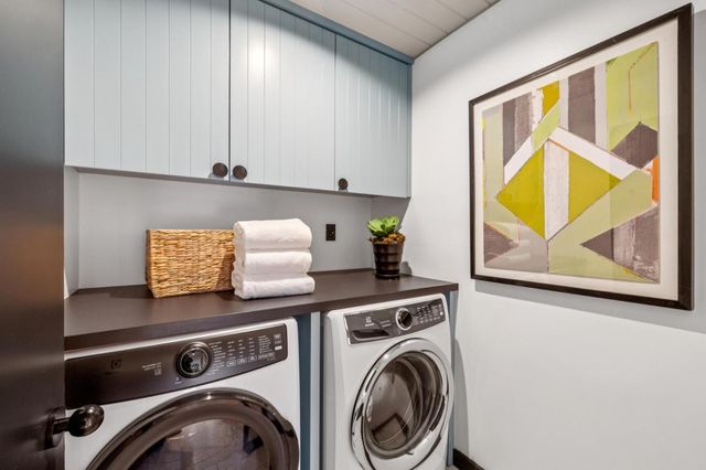 3136 Alexis Drive, Palo Alto, CA 94304