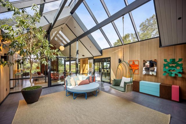 3136 Alexis Drive, Palo Alto, CA 94304