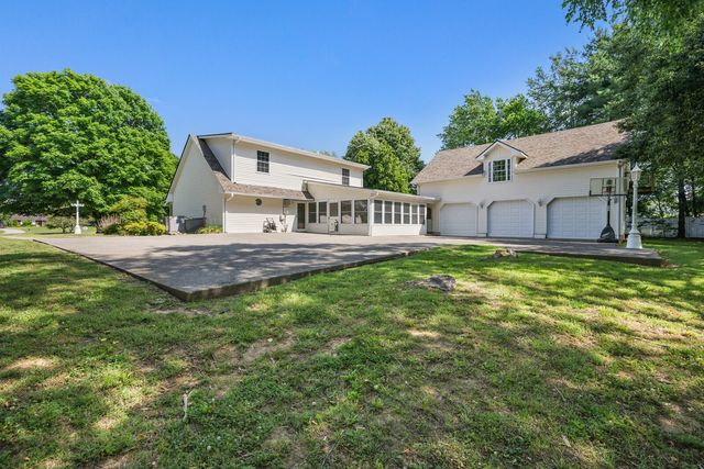 1138 Shahan Rd, Pleasant View, TN 37146