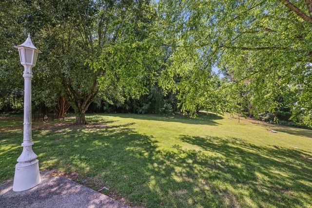1138 Shahan Rd, Pleasant View, TN 37146