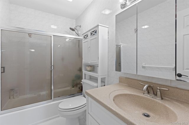 105 Lester Drive, Tappan, NY 10983