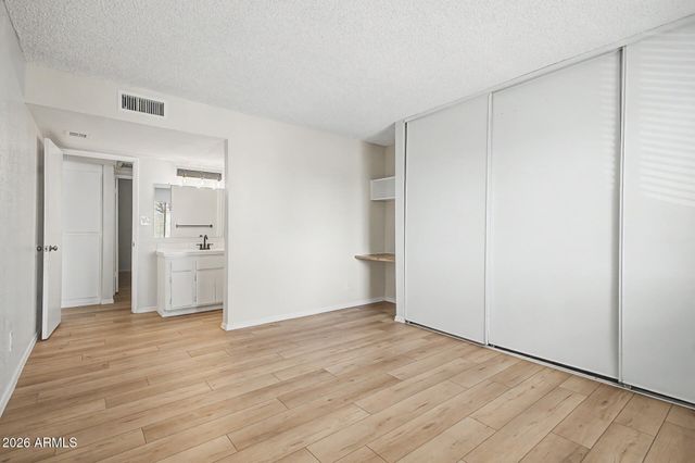 1920 W LINDNER Avenue 202, Mesa, AZ 85202