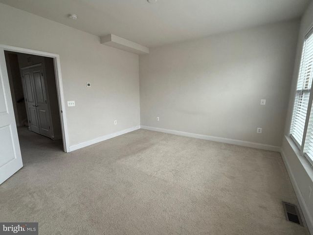 17109 BRANCHED OAK RD, Dumfries, VA 22026