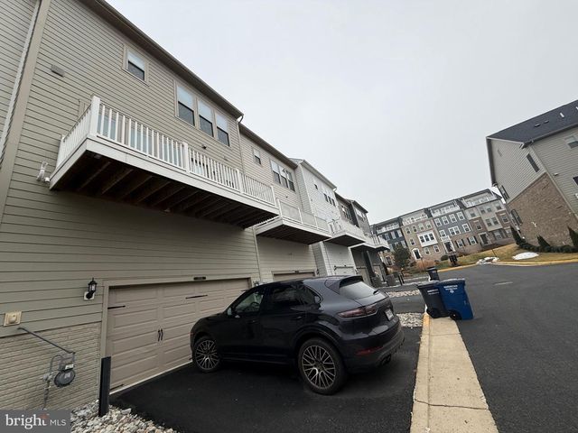 17109 BRANCHED OAK RD, Dumfries, VA 22026