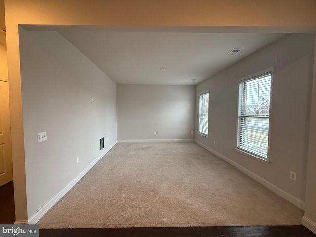 17109 BRANCHED OAK RD, Dumfries, VA 22026