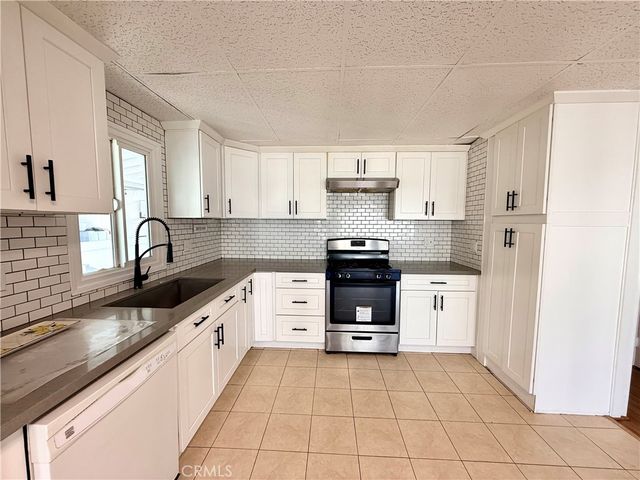 3050 W Ball Rd 155, Anaheim, CA 92804