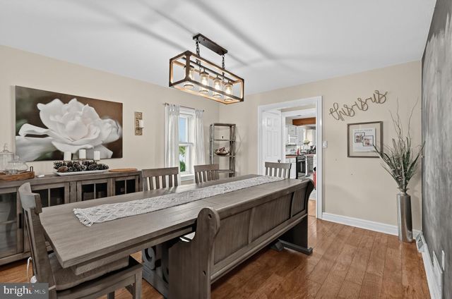 30 W MORELAND AVE, Hatboro, PA 19040