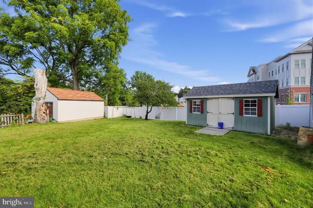 30 W MORELAND AVE, Hatboro, PA 19040