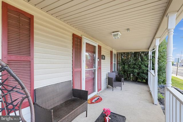 30 W MORELAND AVE, Hatboro, PA 19040