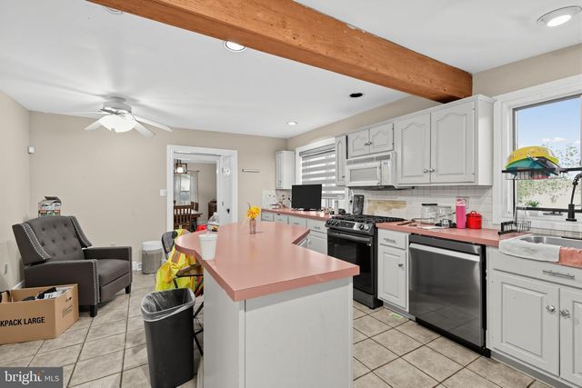 30 W MORELAND AVE, Hatboro, PA 19040