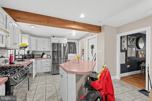 30 W MORELAND AVE, Hatboro, PA 19040