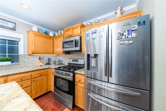 11918 Edgecliff, Sylmar, CA 91342