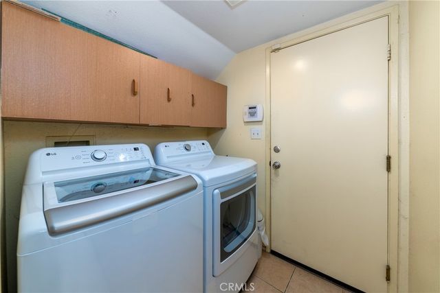 11918 Edgecliff, Sylmar, CA 91342