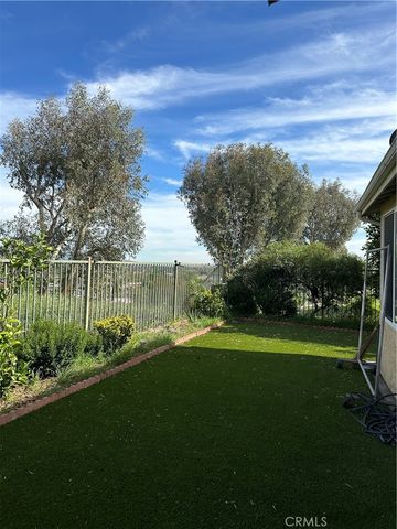 11918 Edgecliff, Sylmar, CA 91342