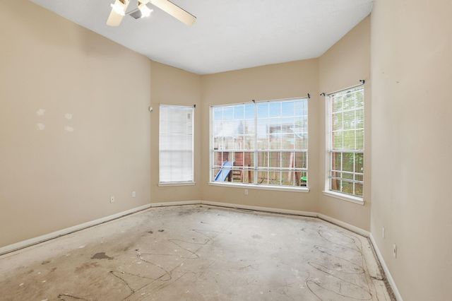 2412 Piney Woods Drive, Pearland, TX 77581