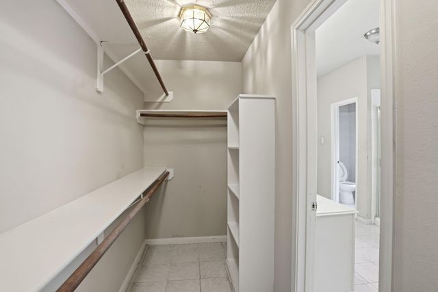 2412 Piney Woods Drive, Pearland, TX 77581