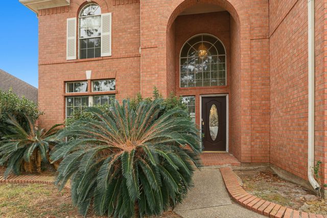 2412 Piney Woods Drive, Pearland, TX 77581