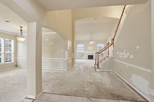 2412 Piney Woods Drive, Pearland, TX 77581