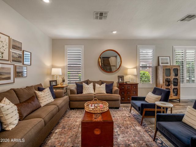 3416 W MONTELLO Road, Phoenix, AZ 85086