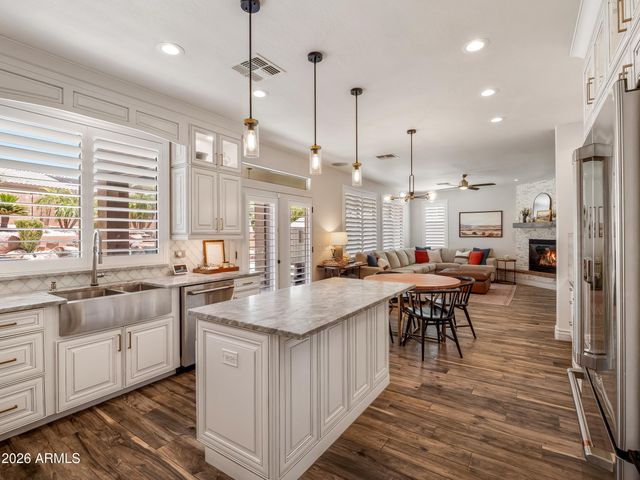 3416 W MONTELLO Road, Phoenix, AZ 85086
