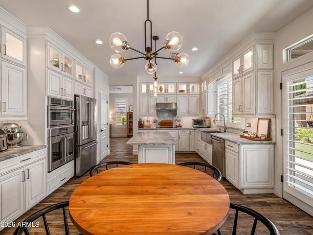 3416 W MONTELLO Road, Phoenix, AZ 85086