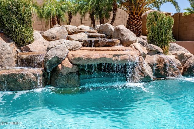 3416 W MONTELLO Road, Phoenix, AZ 85086