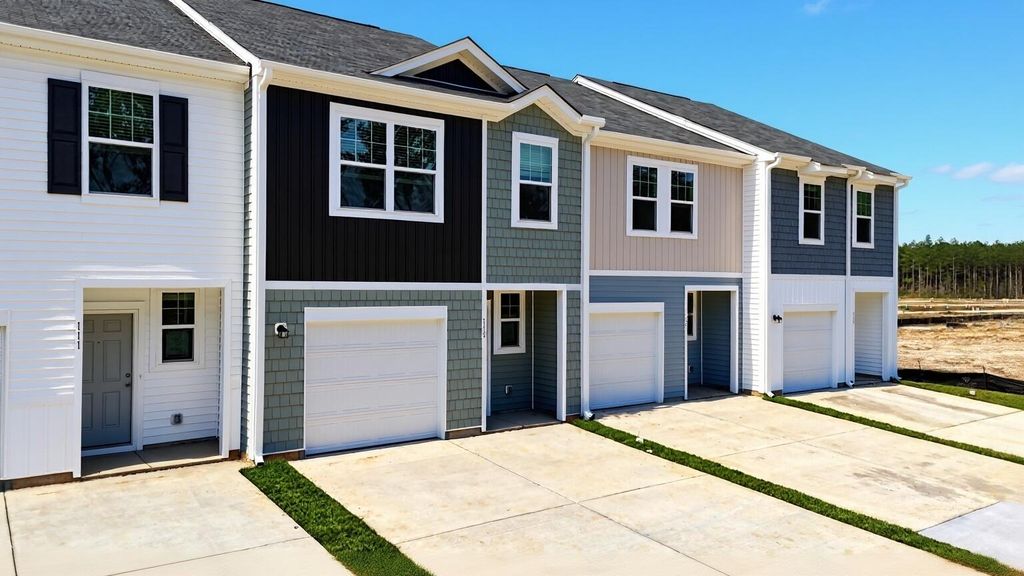 186 Cotton Leaf Boulevard, Summerville, SC 29486