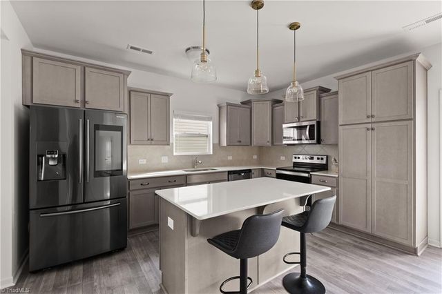 2429 Dukes Hollow Court, High Point, NC 27265