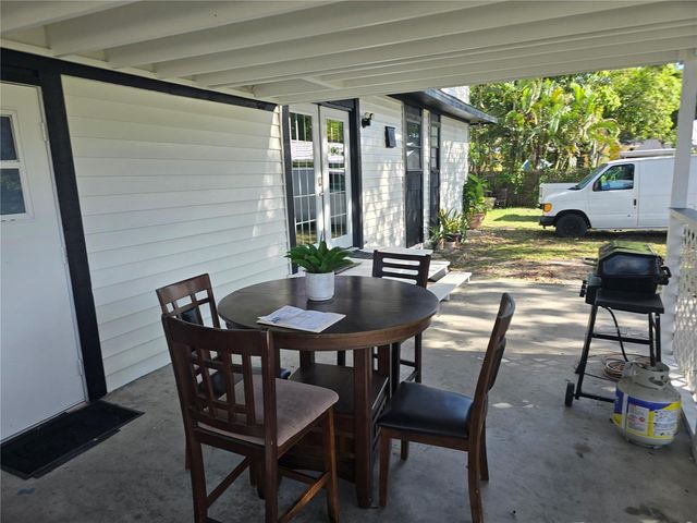 3160 ASPINWALL STREET, Sarasota, FL 34237