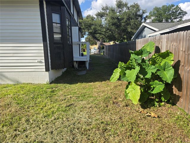 3160 ASPINWALL STREET, Sarasota, FL 34237